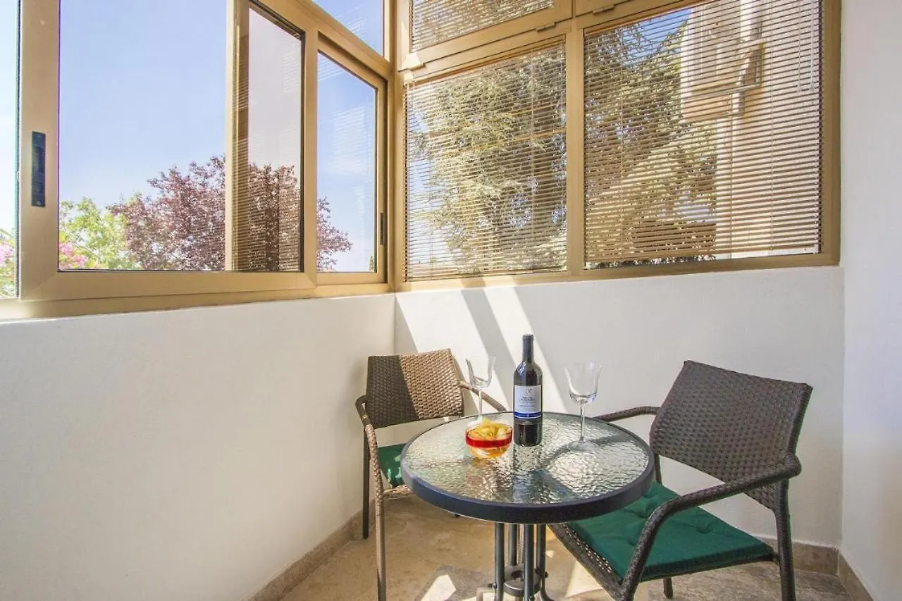 Holiday Apartment Perojka